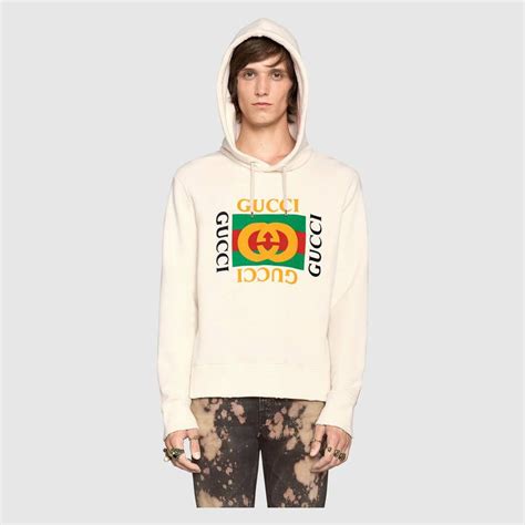 pullover gucci hombre|oversize sweatshirt with gucci print.